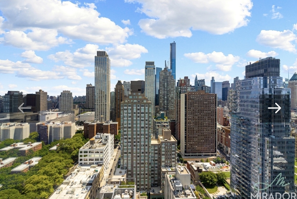 West 60th Street - Photo 7