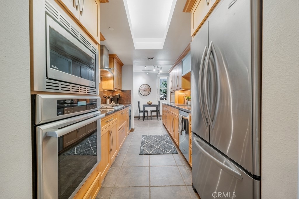 171 N Church Lane - Photo 7