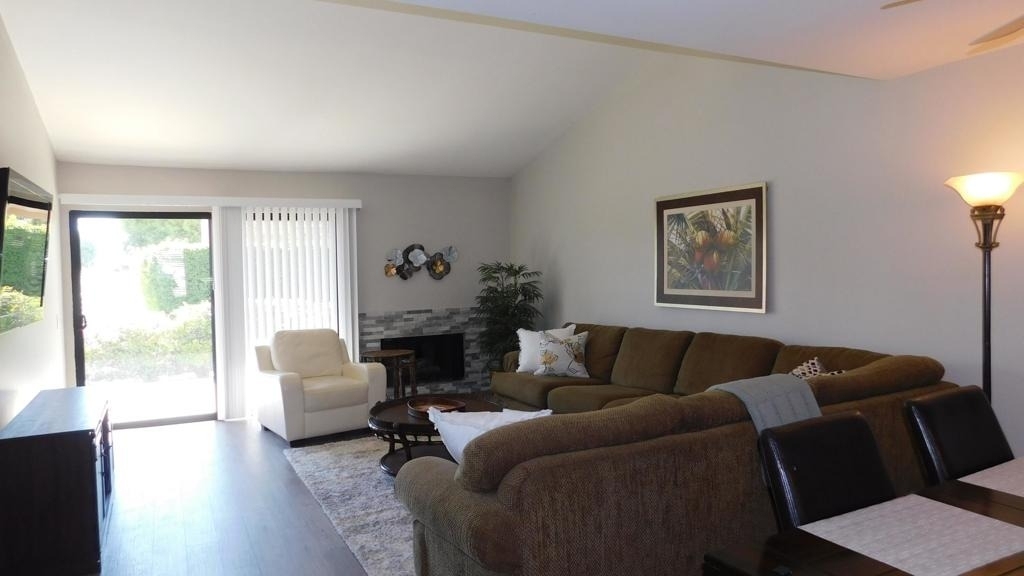 72830 Fleetwood Circle - Photo 4