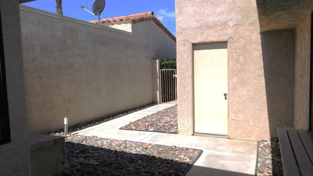 72830 Fleetwood Circle - Photo 1