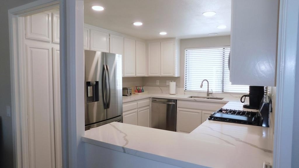 72830 Fleetwood Circle - Photo 10