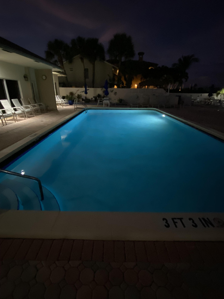 640 Snug Harbor Drive - Photo 16
