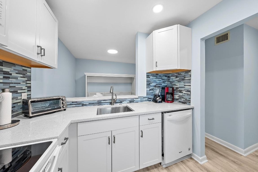 3851 N Ocean Boulevard - Photo 6