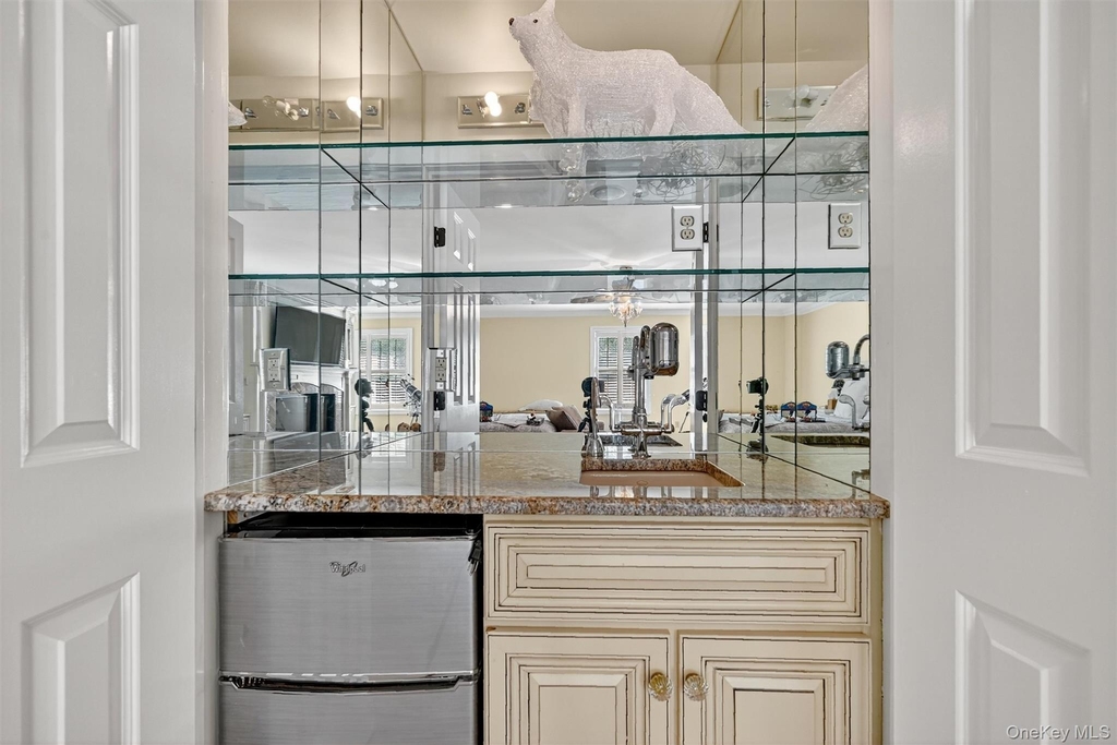 7 Paiges Way - Photo 34