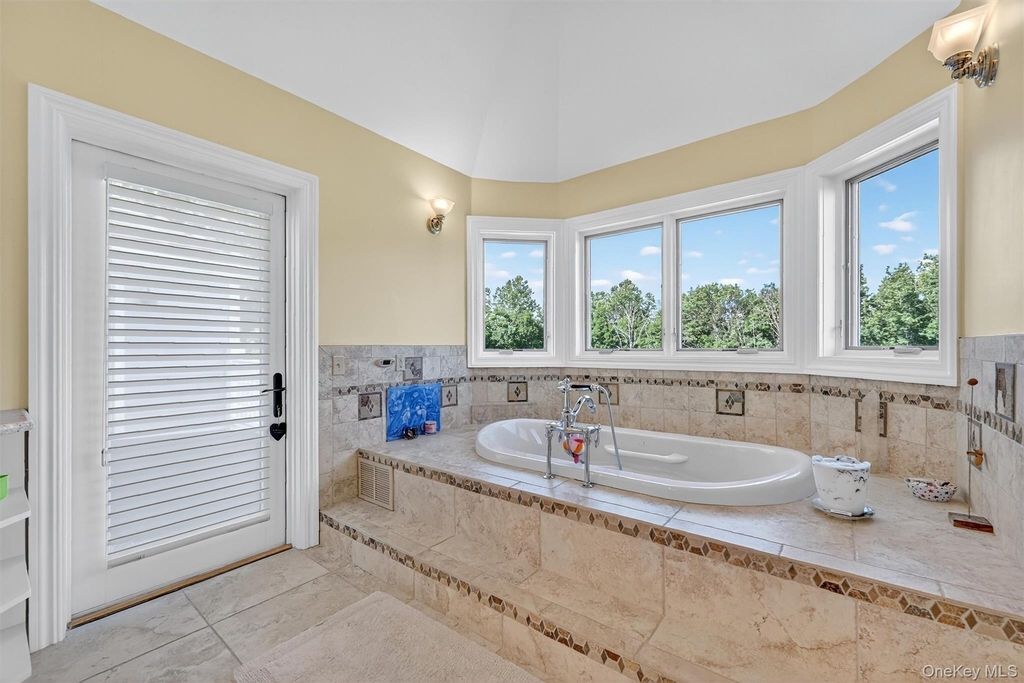 7 Paiges Way - Photo 33