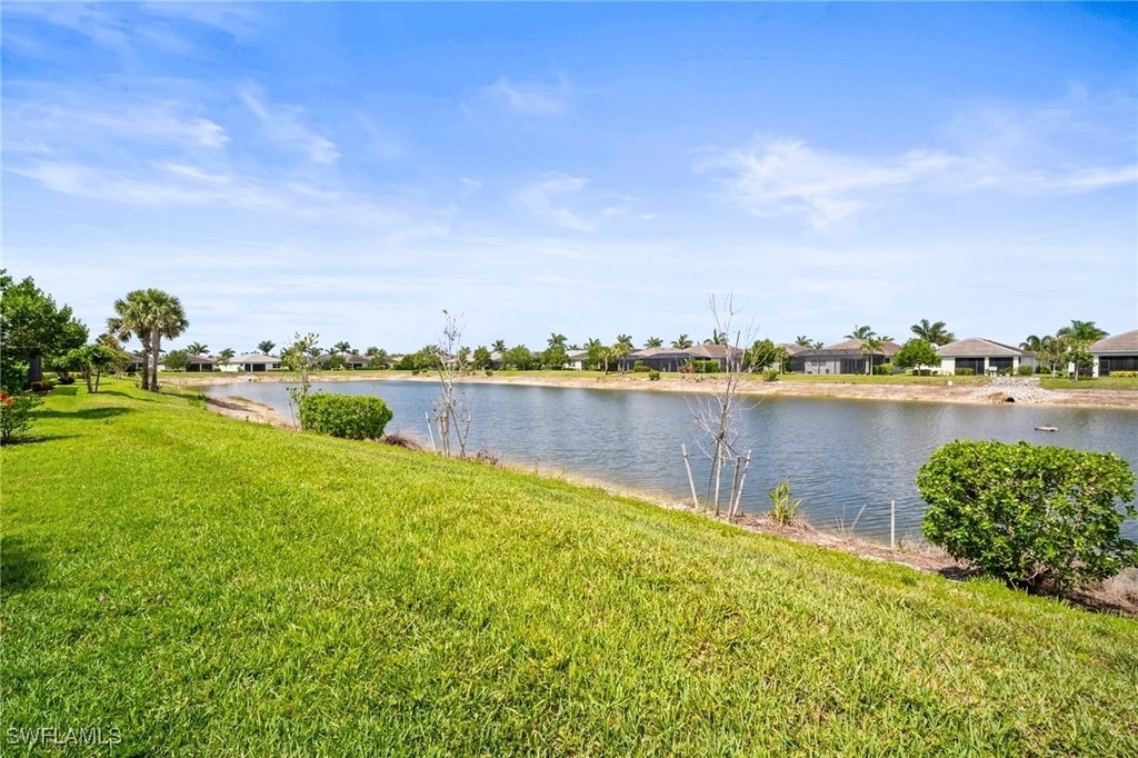 28041 Captiva Shell Loop - Photo 7
