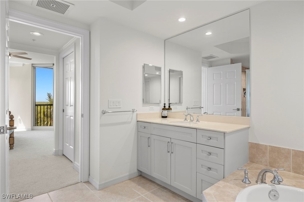 1065 Borghese Lane - Photo 17