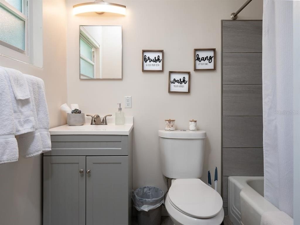1425 Ne 13th Street - Photo 13