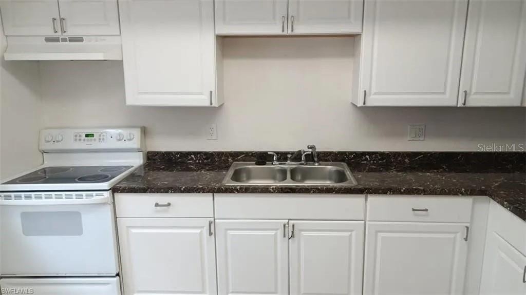 2524 Congress Street - Photo 3