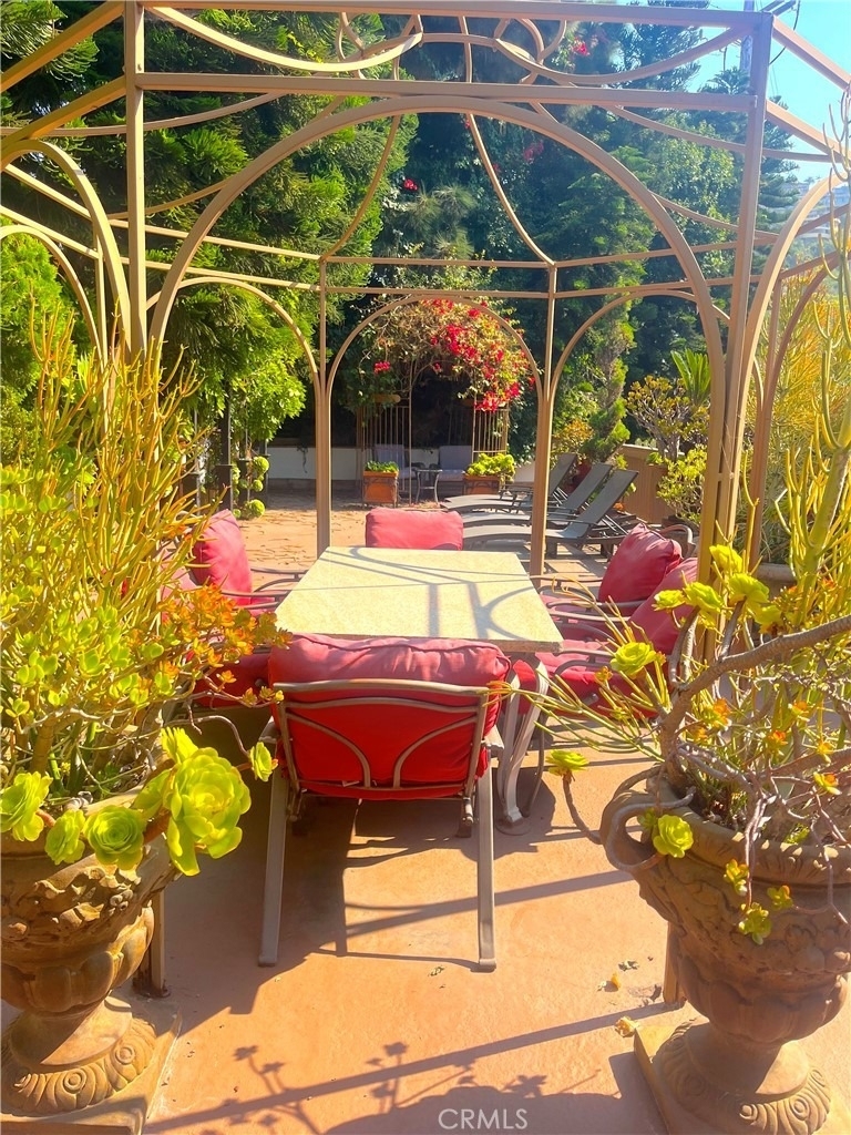 100 Cliff Drive - Photo 3