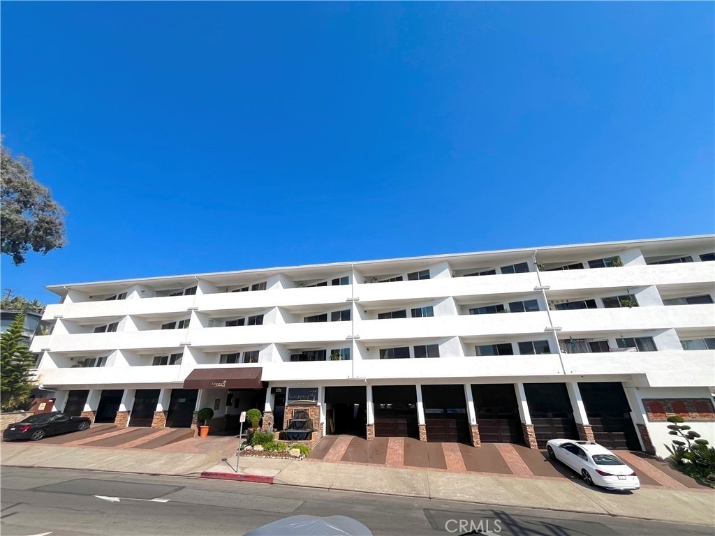 100 Cliff Drive - Photo 1