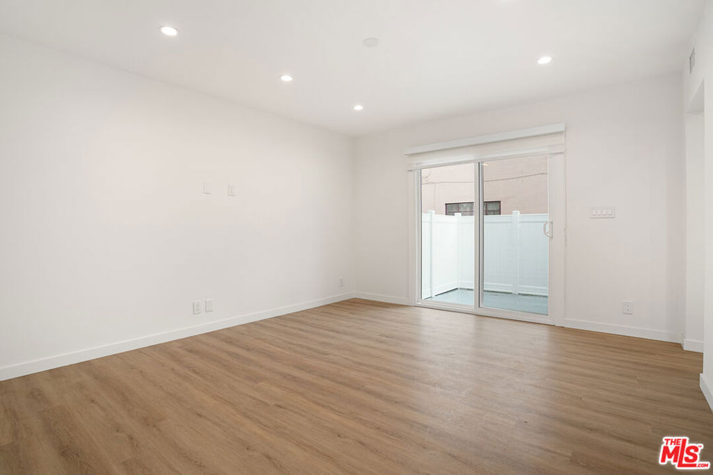 2908 W 141st Place - Photo 3