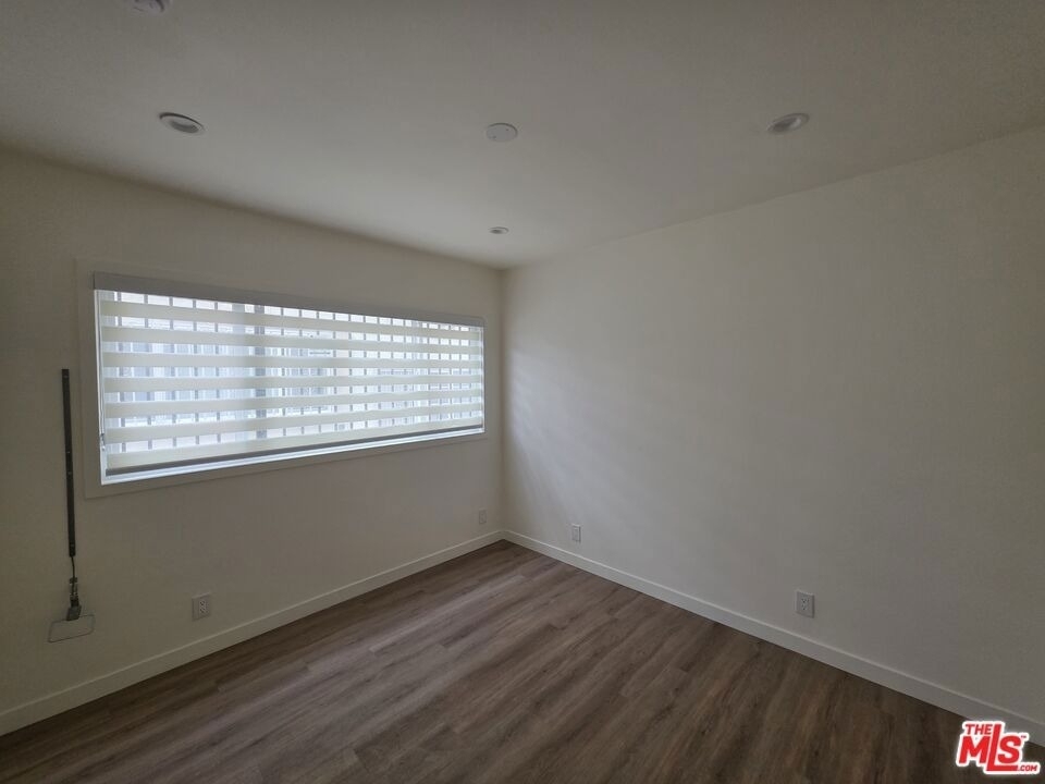2908 W 141st Place - Photo 48