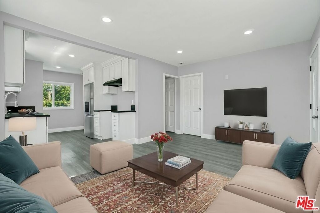 1254 Exposition Boulevard - Photo 4