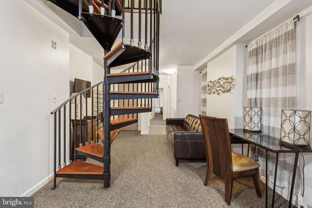 1808 W Diamond Street - Photo 5