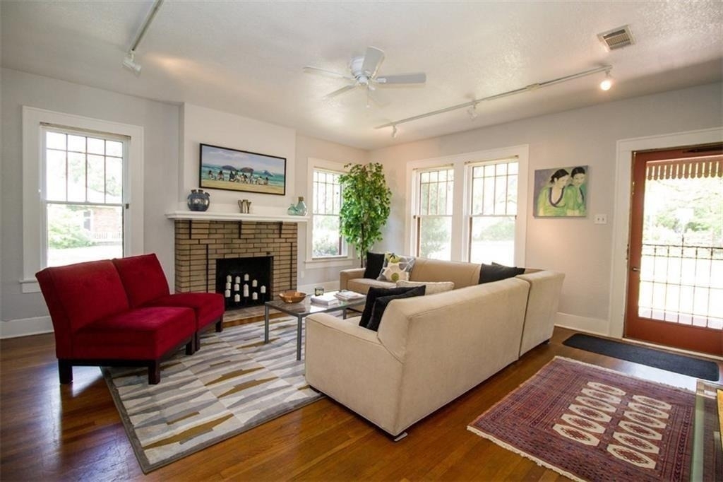 1115 W 22 1/2 St - Photo 2