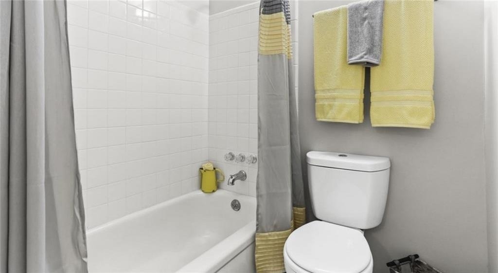 3000 Spring Hill Parkway - Photo 19