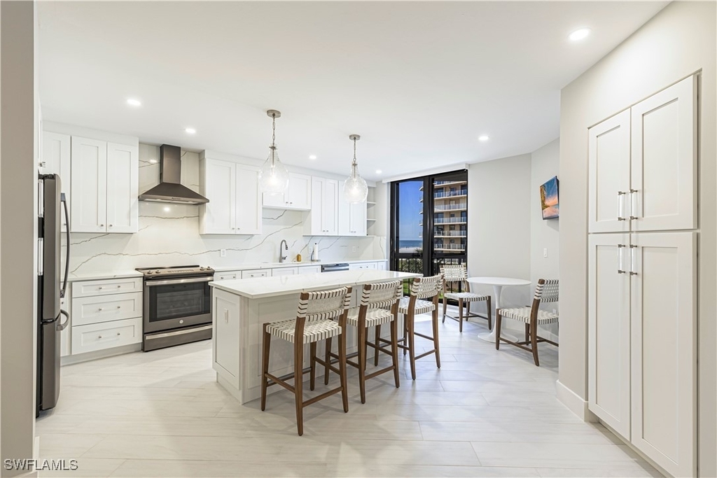 220 S Collier Boulevard - Photo 8