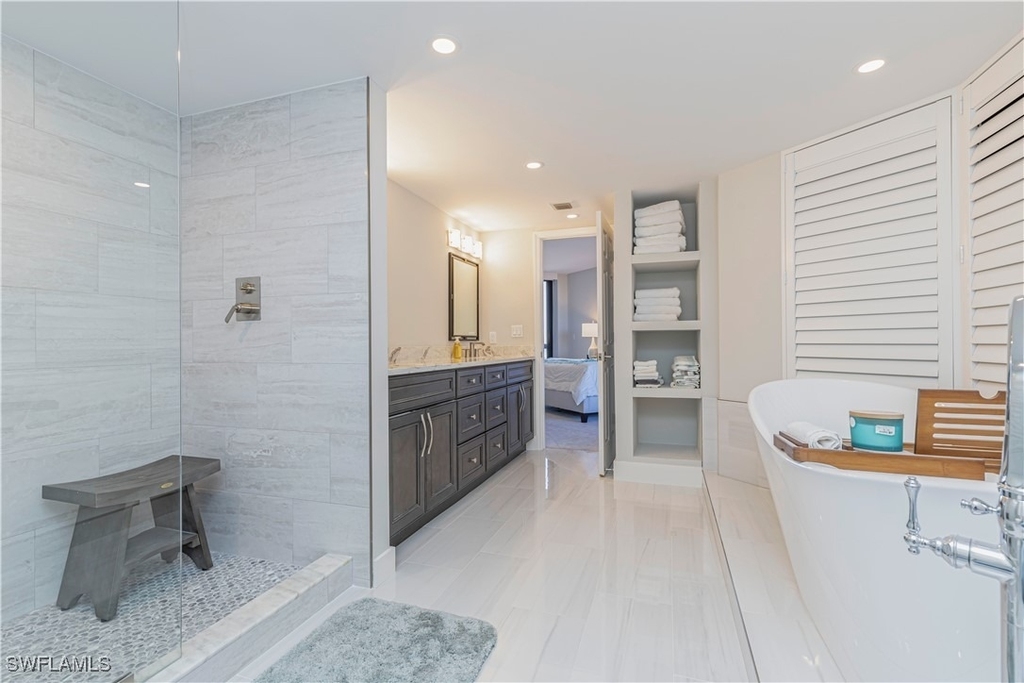 220 S Collier Boulevard - Photo 24