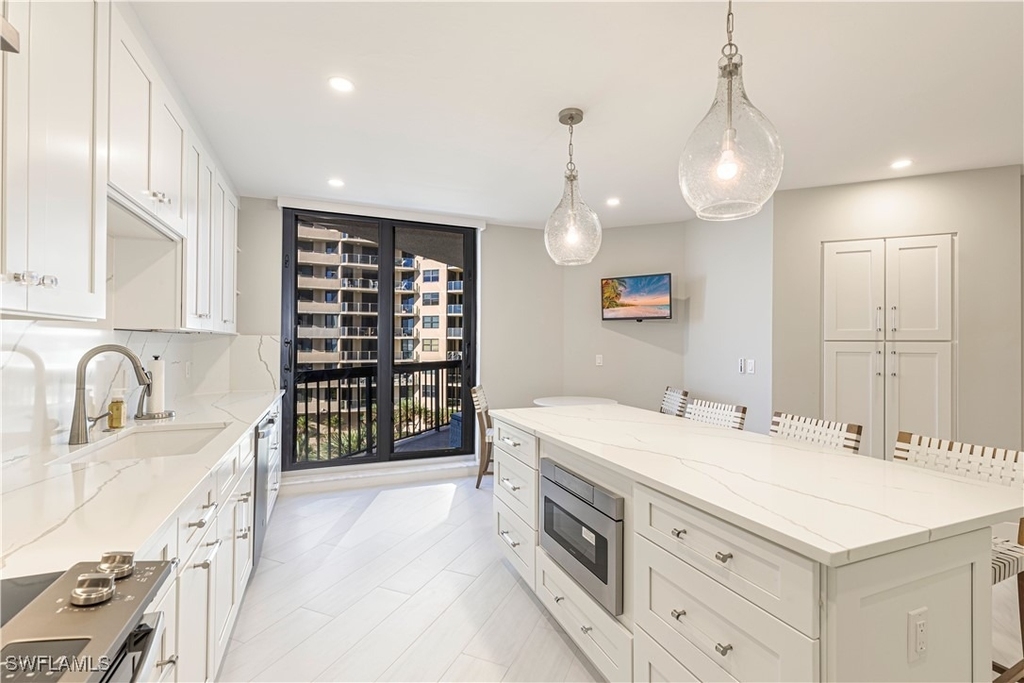 220 S Collier Boulevard - Photo 12