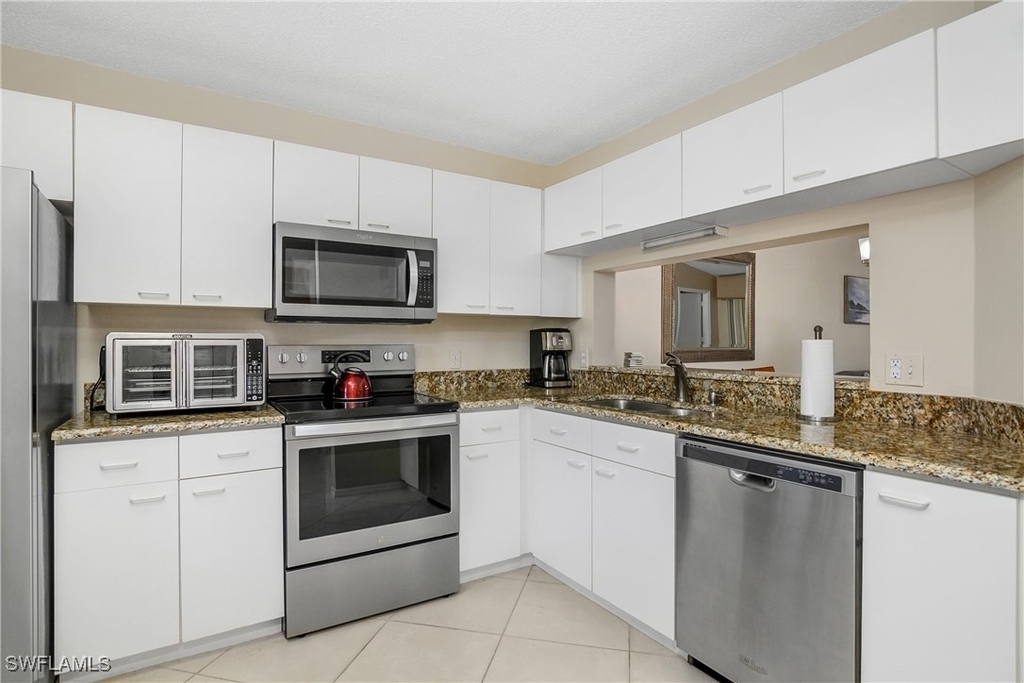 7754 Emerald Circle - Photo 10
