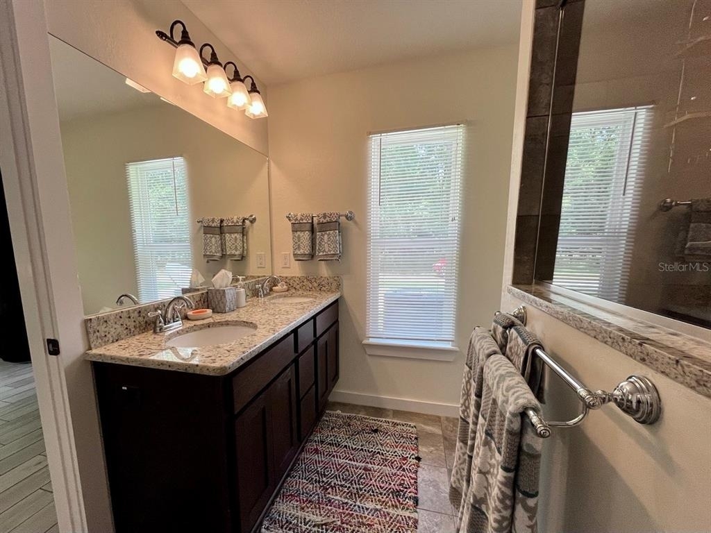 7710 Nw 14th Street - Photo 12