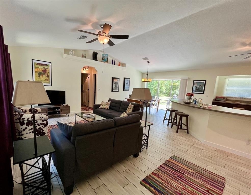 7710 Nw 14th Street - Photo 1