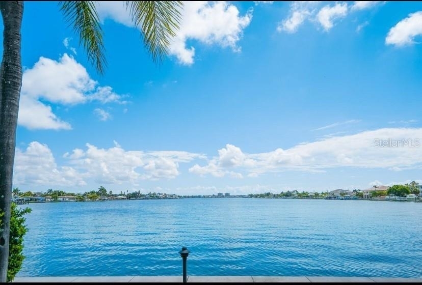 5555 Gulf Boulevard - Photo 24