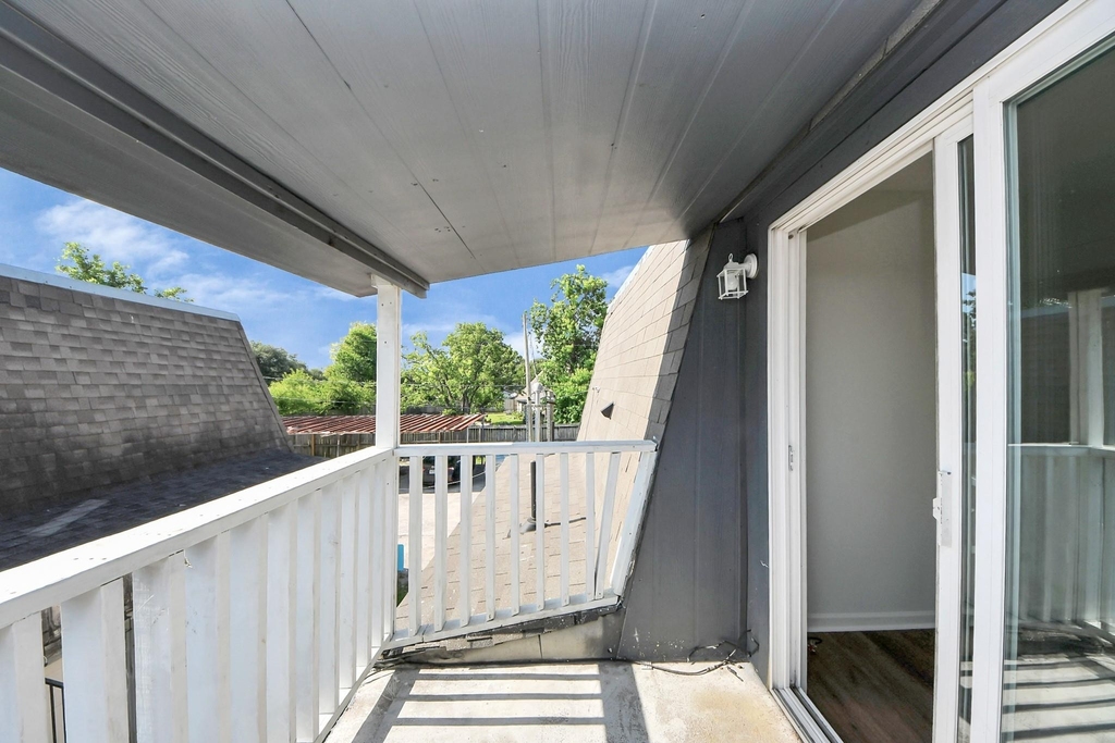 12068 Beechnut Street - Photo 38