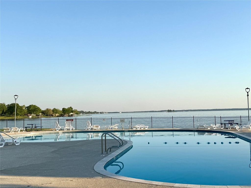 7041 Kingston Cove Lane - Photo 12