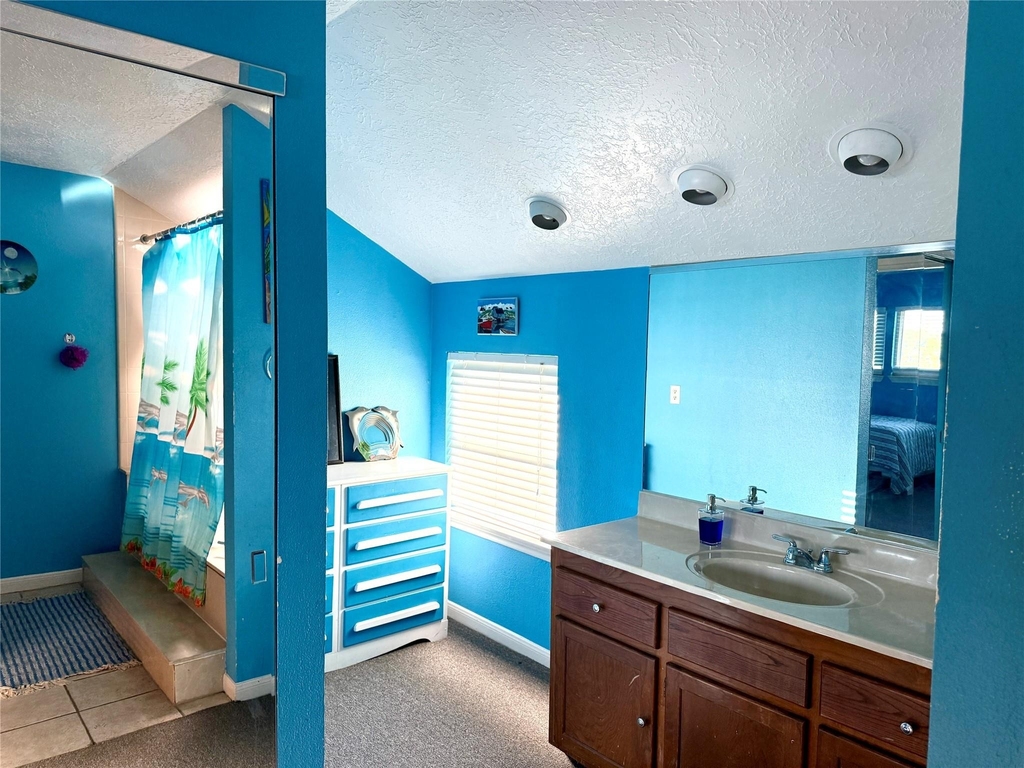 7041 Kingston Cove Lane - Photo 11
