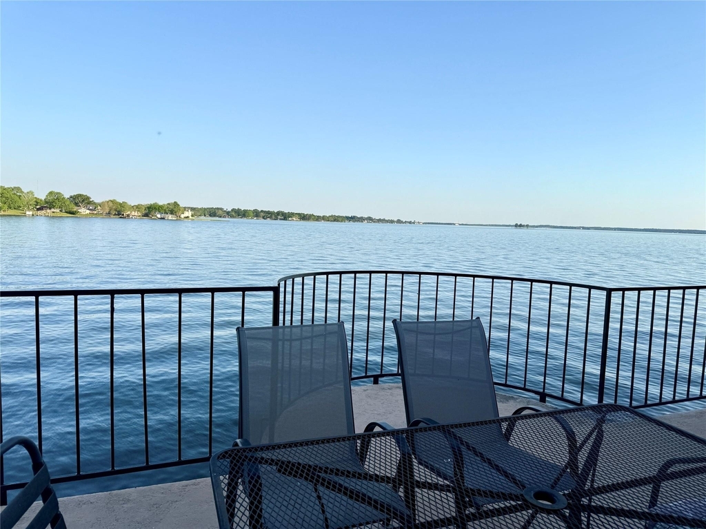 7041 Kingston Cove Lane - Photo 2