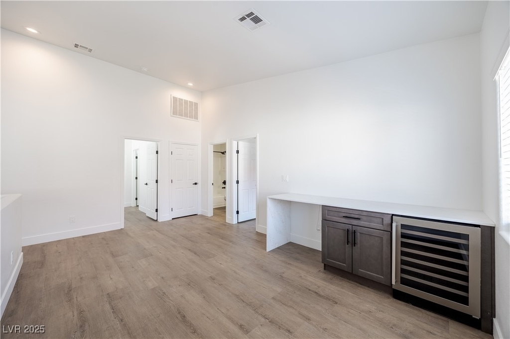 540 W Horizon Ridge Parkway - Photo 3