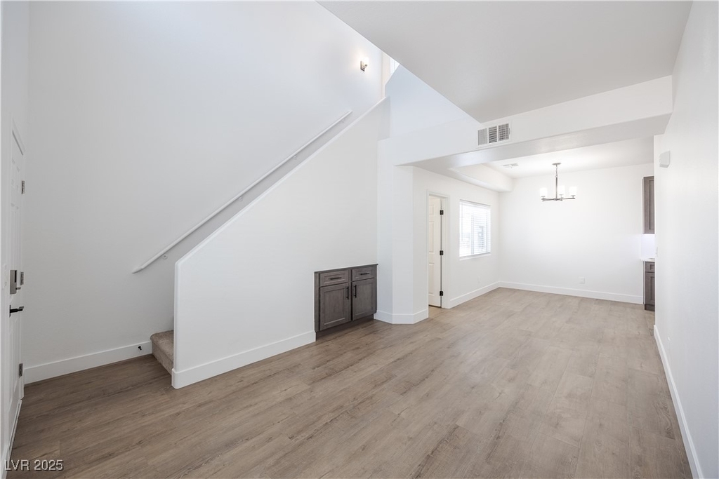 540 W Horizon Ridge Parkway - Photo 0