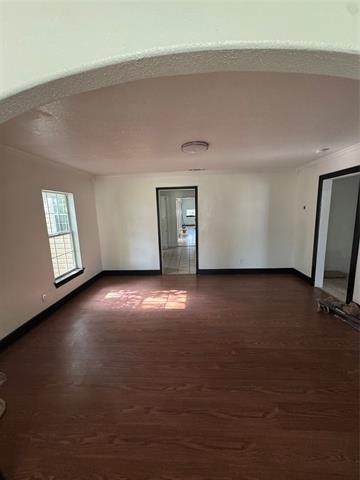 205 W Bond Street - Photo 6