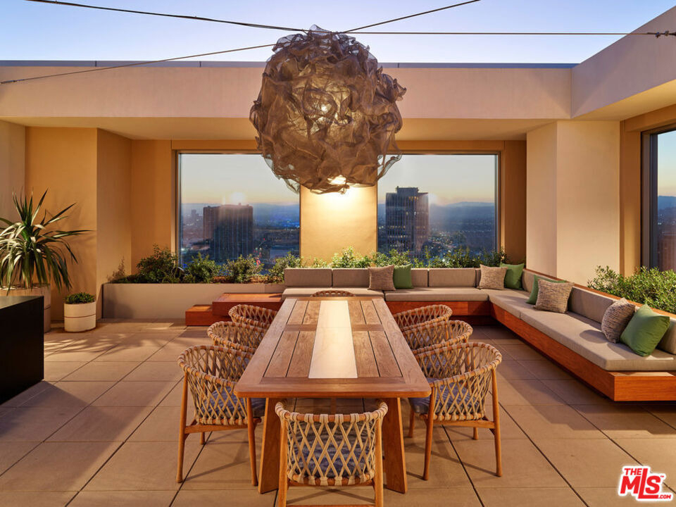 151 S Olive Street - Photo 11