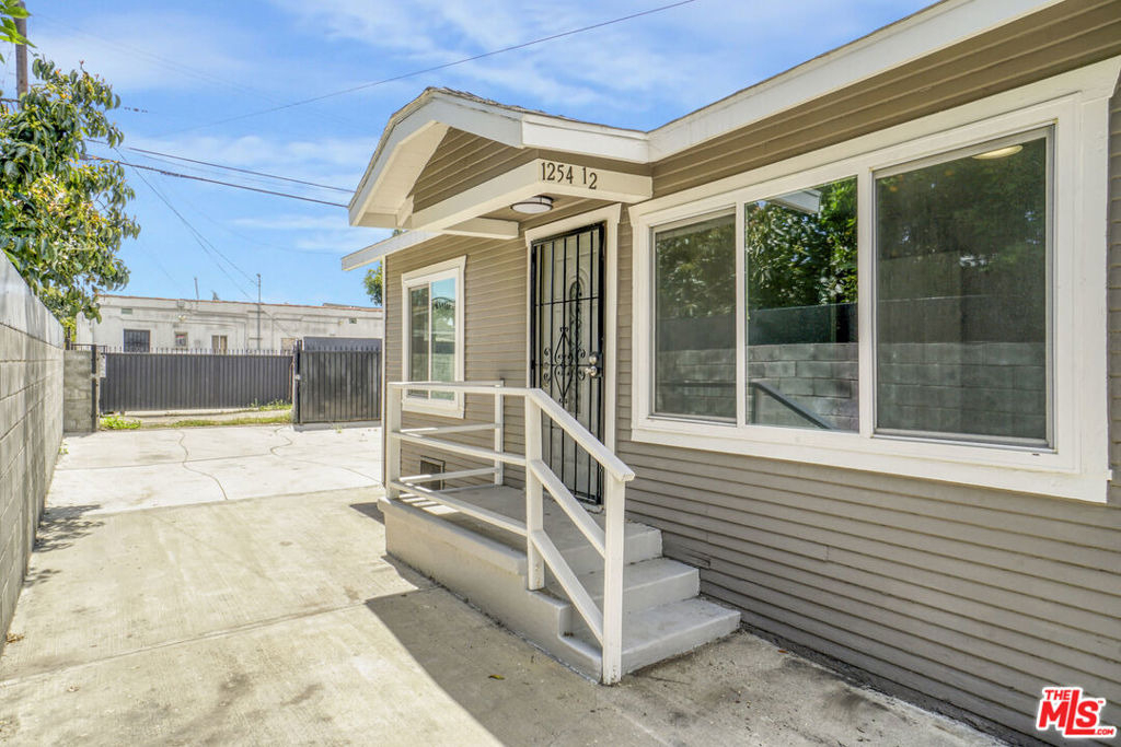 1256 Exposition Boulevard - Photo 19