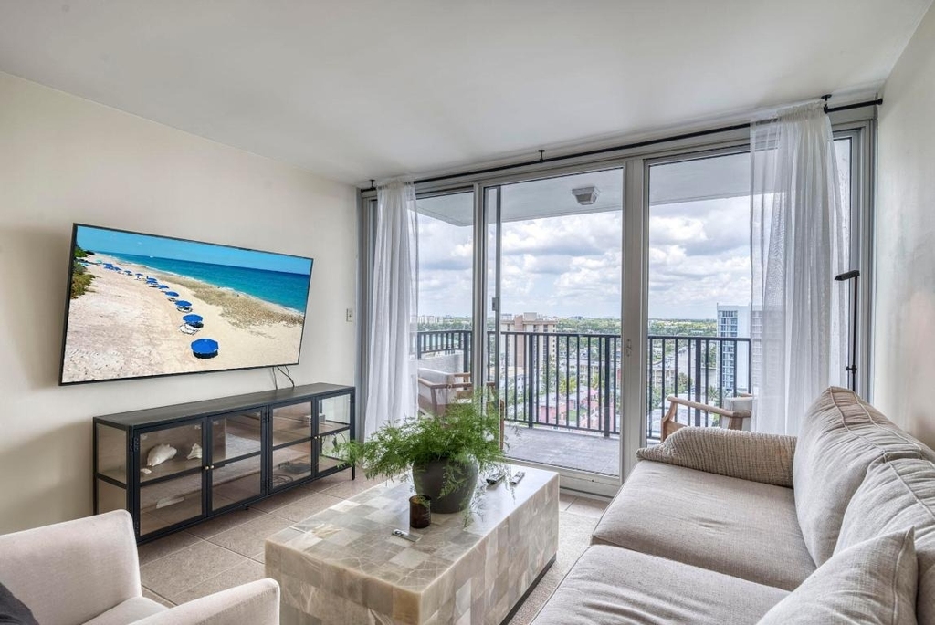 525 N Ocean Boulevard - Photo 3
