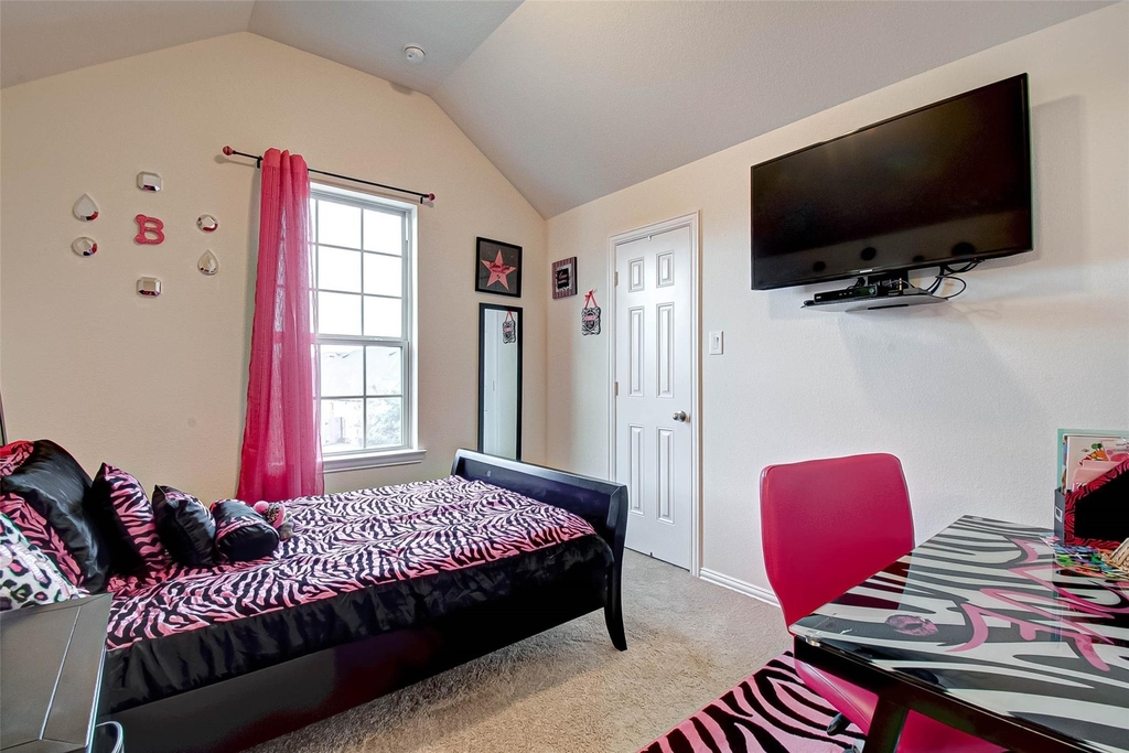 8219 Peppervine Court - Photo 28