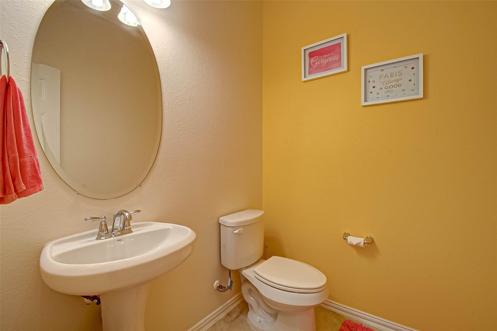 8219 Peppervine Court - Photo 20