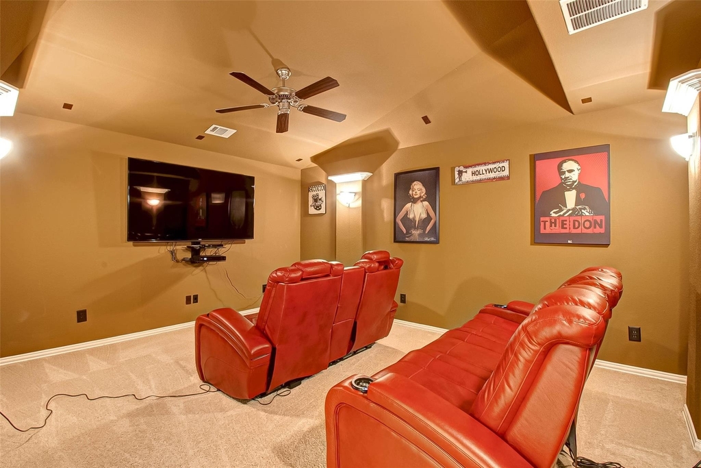 8219 Peppervine Court - Photo 36