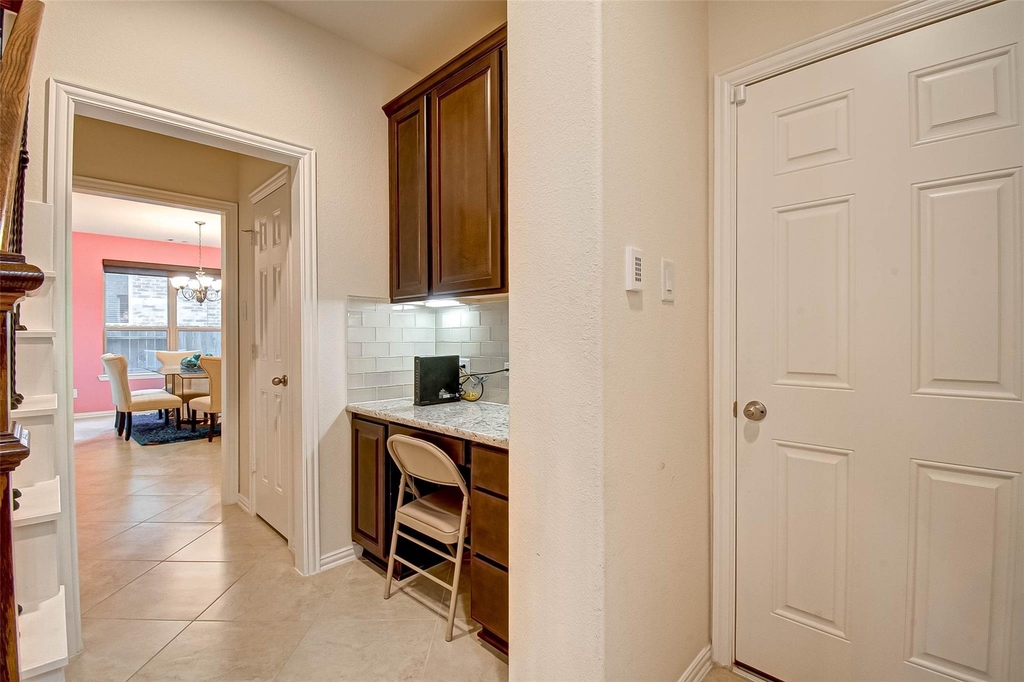 8219 Peppervine Court - Photo 19