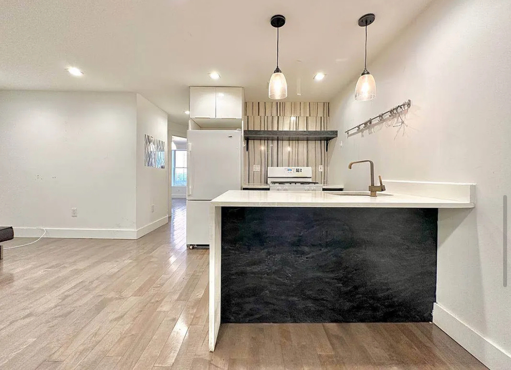 143 Patchen Avenue - Photo 1