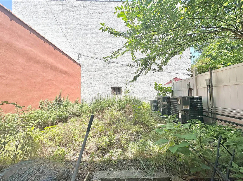 143 Patchen Avenue - Photo 9