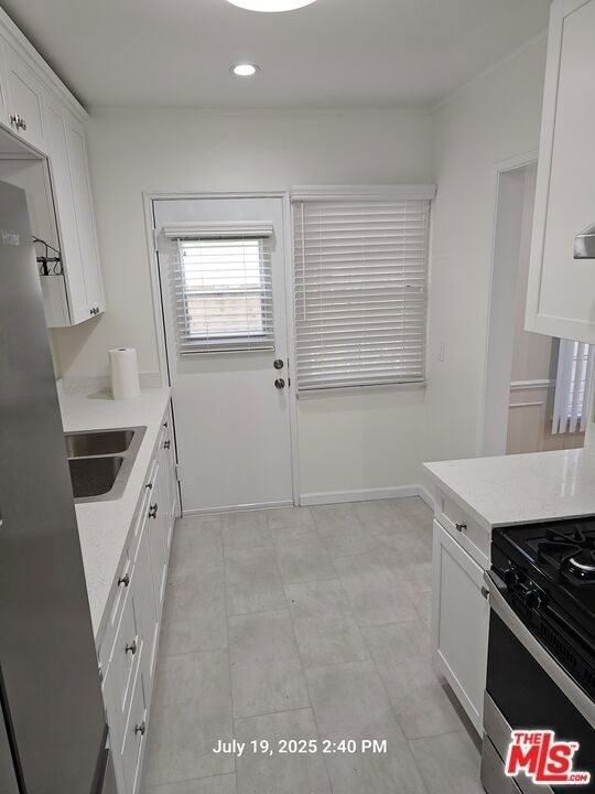 5472 Edgewood Place - Photo 4