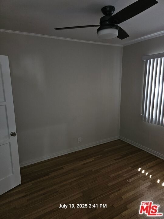 5472 Edgewood Place - Photo 7