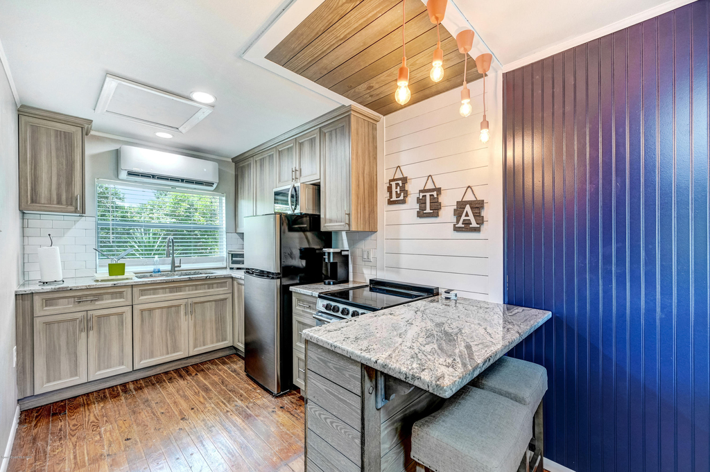 1704 Oak Street - Photo 9