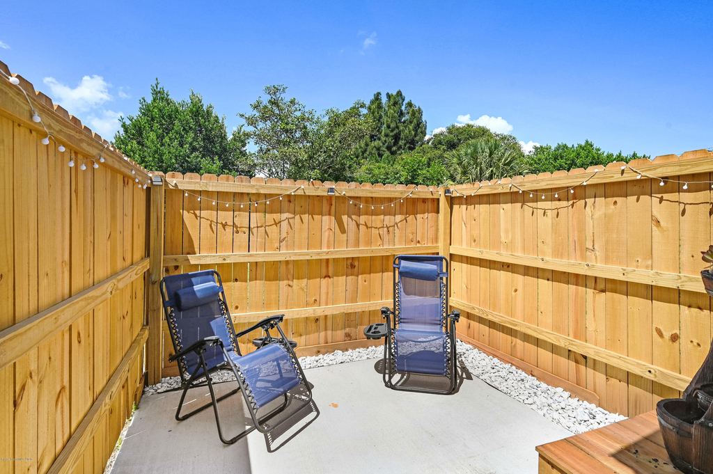 1704 Oak Street - Photo 13