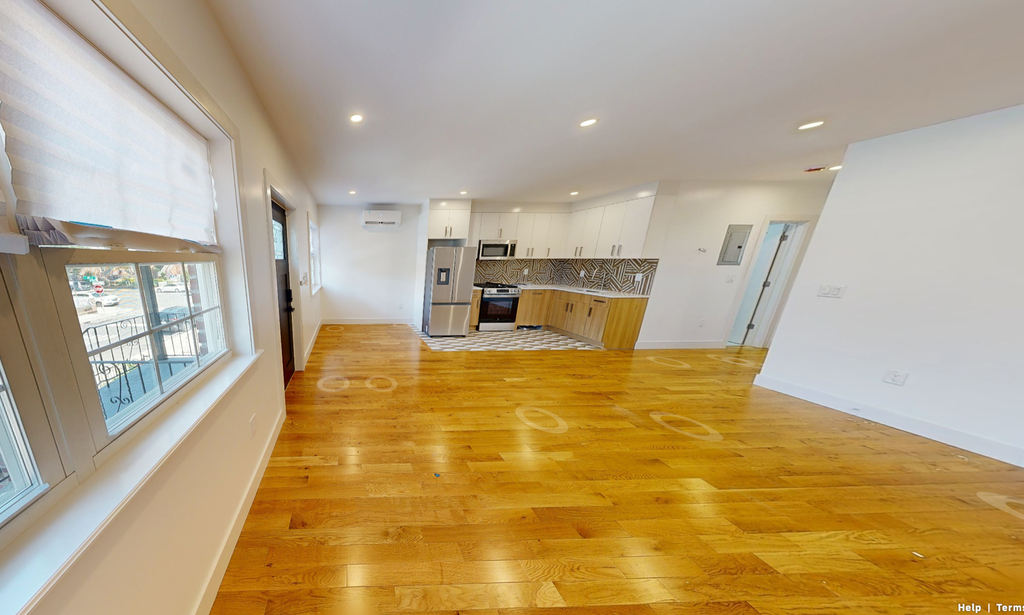 982 East 106th Street - Photo 1