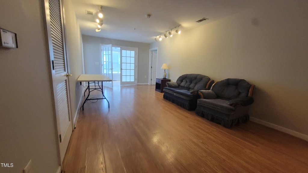 929 Morreene Road - Photo 3